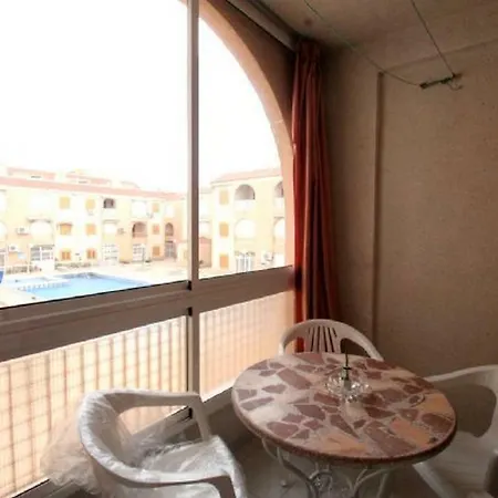 New Refurbished Flat Apartment