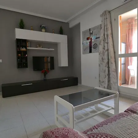 Apartment New Refurbished Flat *